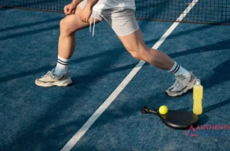 Best-Socks-for-Pickleball-1