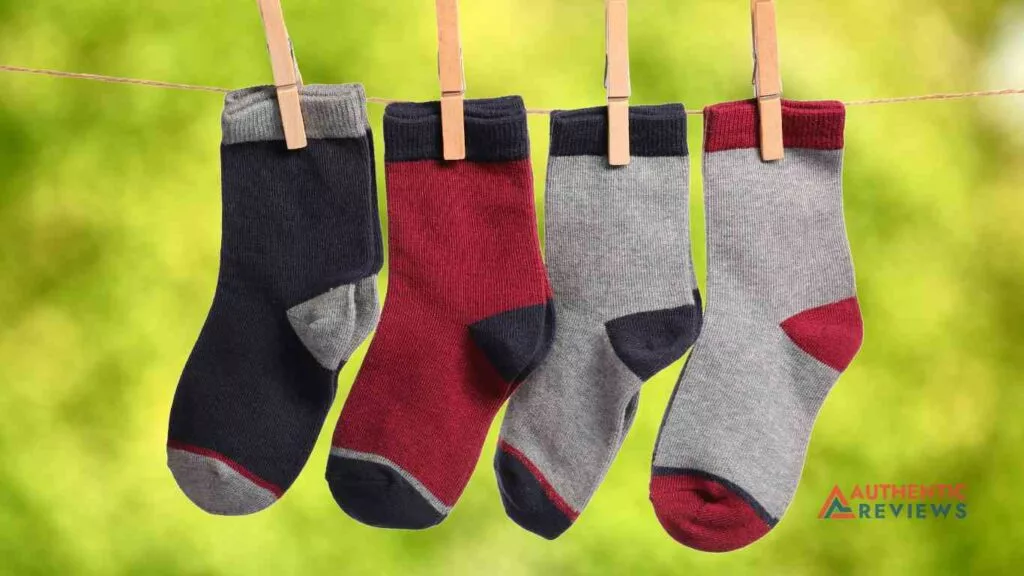 Wash-Socks-dry